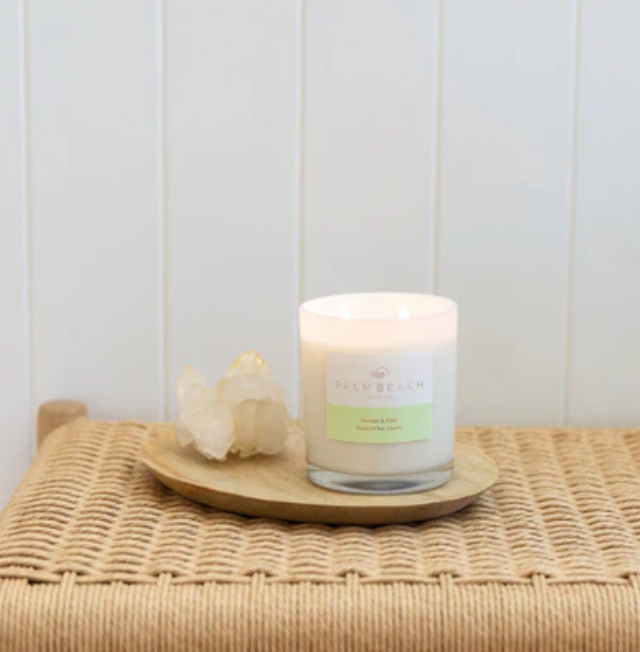 Palm Beach Collection Jasmine & Lime 420g Scented Candle